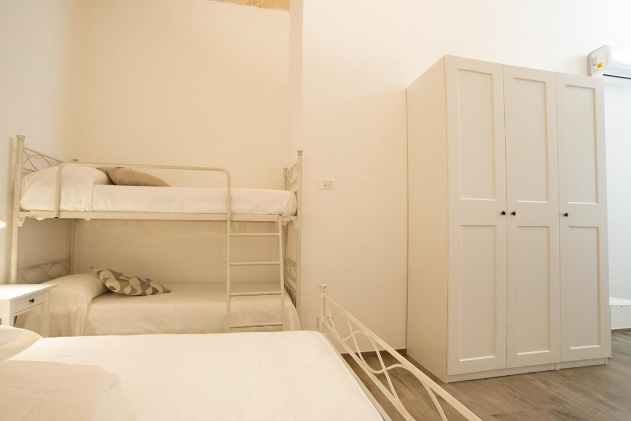 Sun House Rooms Polignano a Mare Buitenkant foto