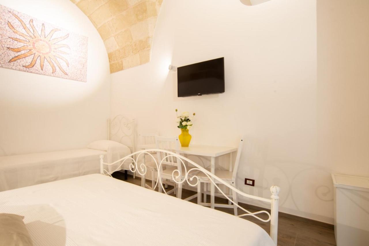 Sun House Rooms Polignano a Mare Buitenkant foto